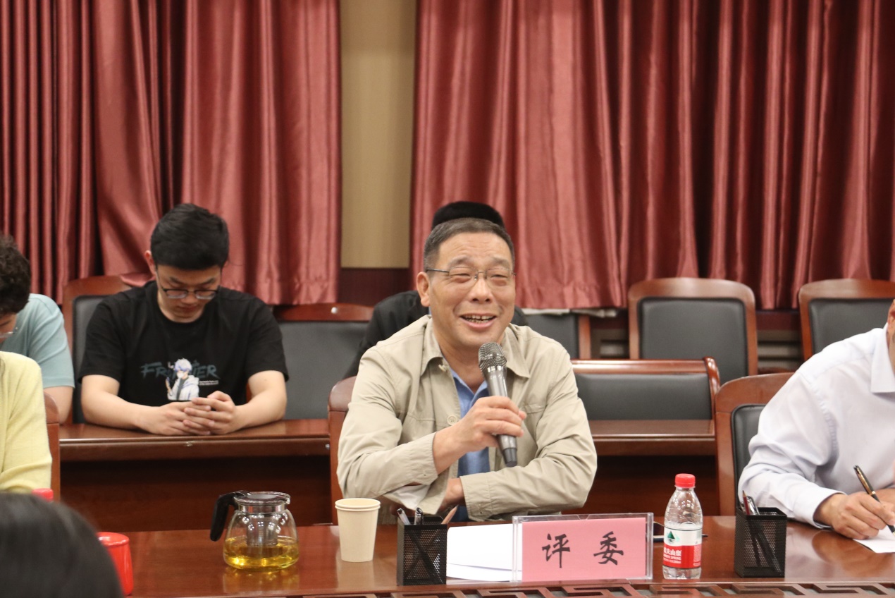 说明: E:\网站公众号维护\2021年\5月\0525国产精品被❌❌❌党委书记王桂为师生党员上党课\新建文件夹 (3)\IMG_2452.JPG